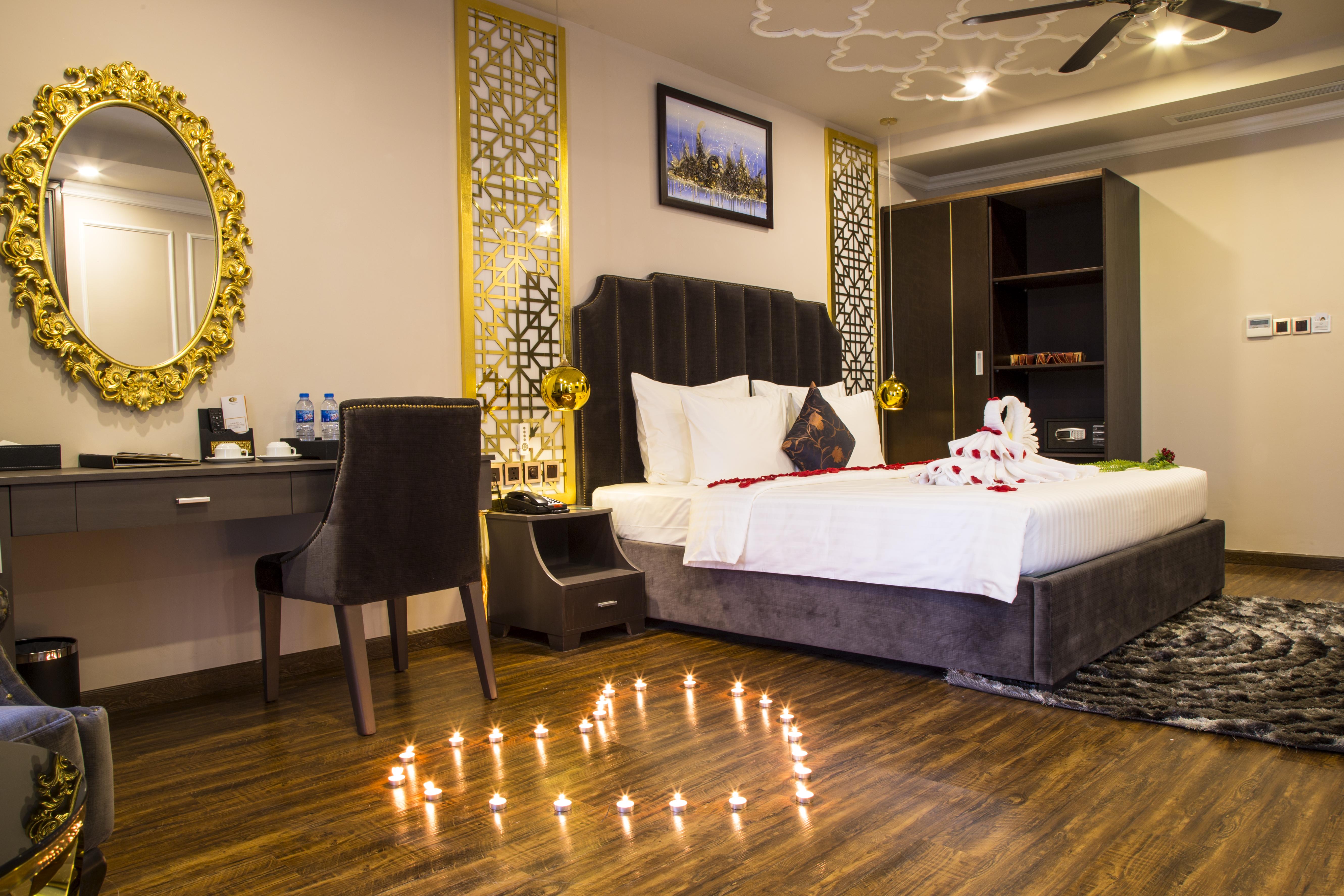 Cicilia City Hotel Saigon Center Thành Pho Ho Chí Minh Esterno foto