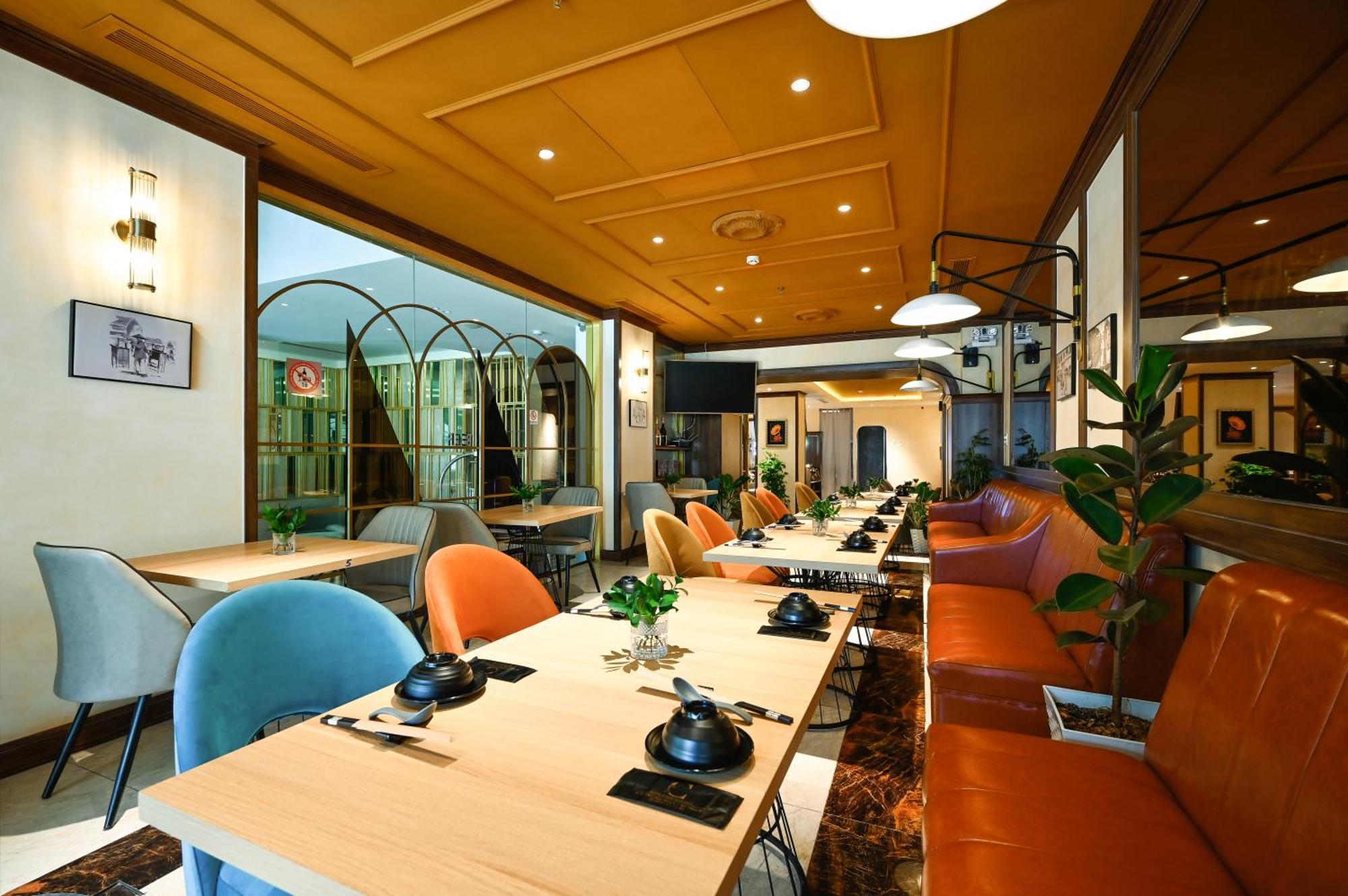 Cicilia City Hotel Saigon Center Thành Pho Ho Chí Minh Esterno foto
