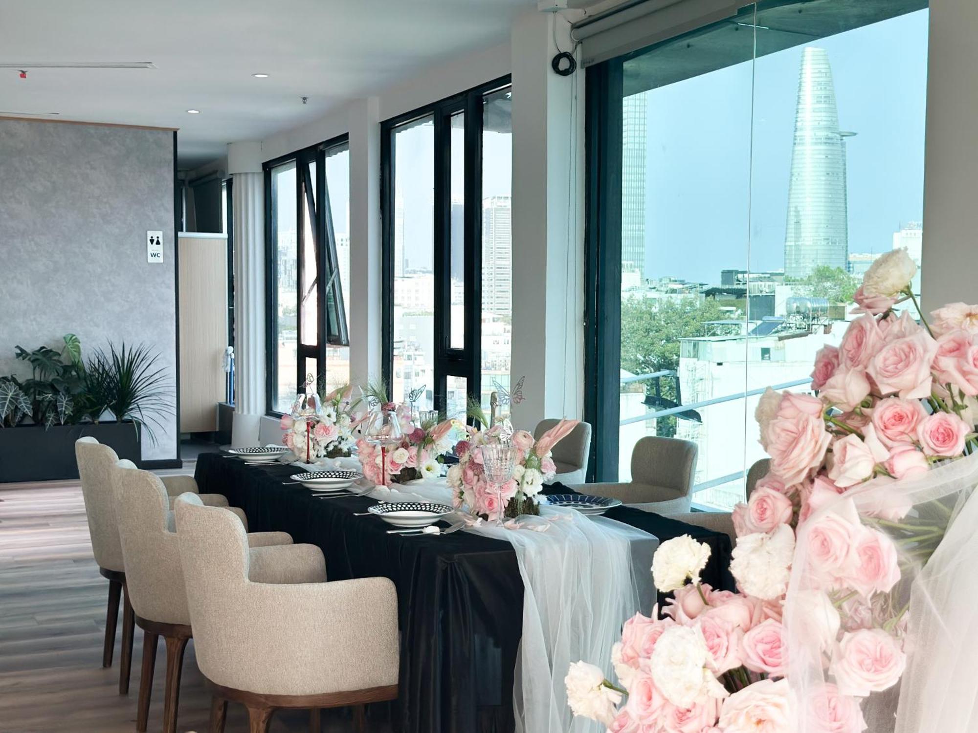 Cicilia City Hotel Saigon Center Thành Pho Ho Chí Minh Esterno foto